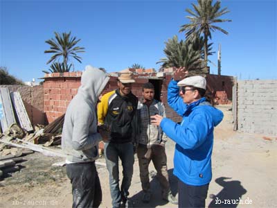 Gespräch auf Baustelle auf Djerba